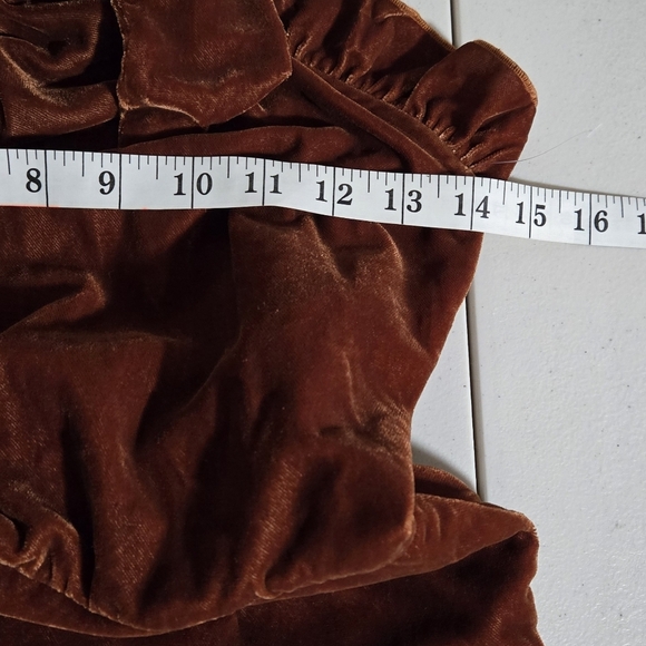 NWT (Flawed) Anthropologie Kristinit Gold Velvet Wide Leg Jumpsuit - Picture 11 of 15